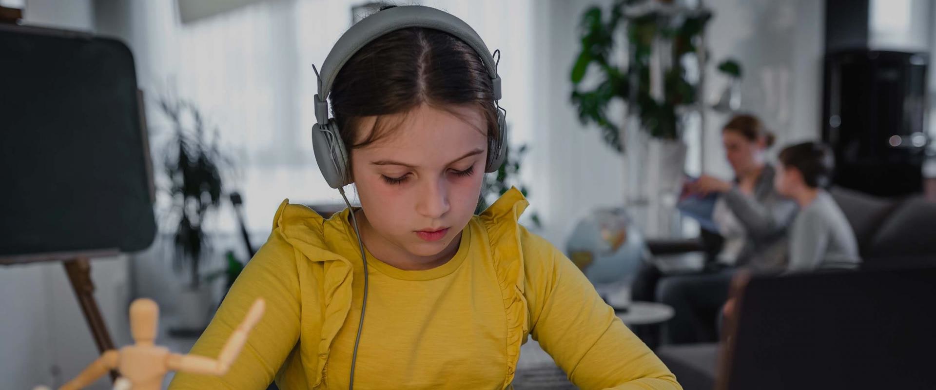 Understanding Statistics in Home Tutoring: A Comprehensive Overview for UK Families