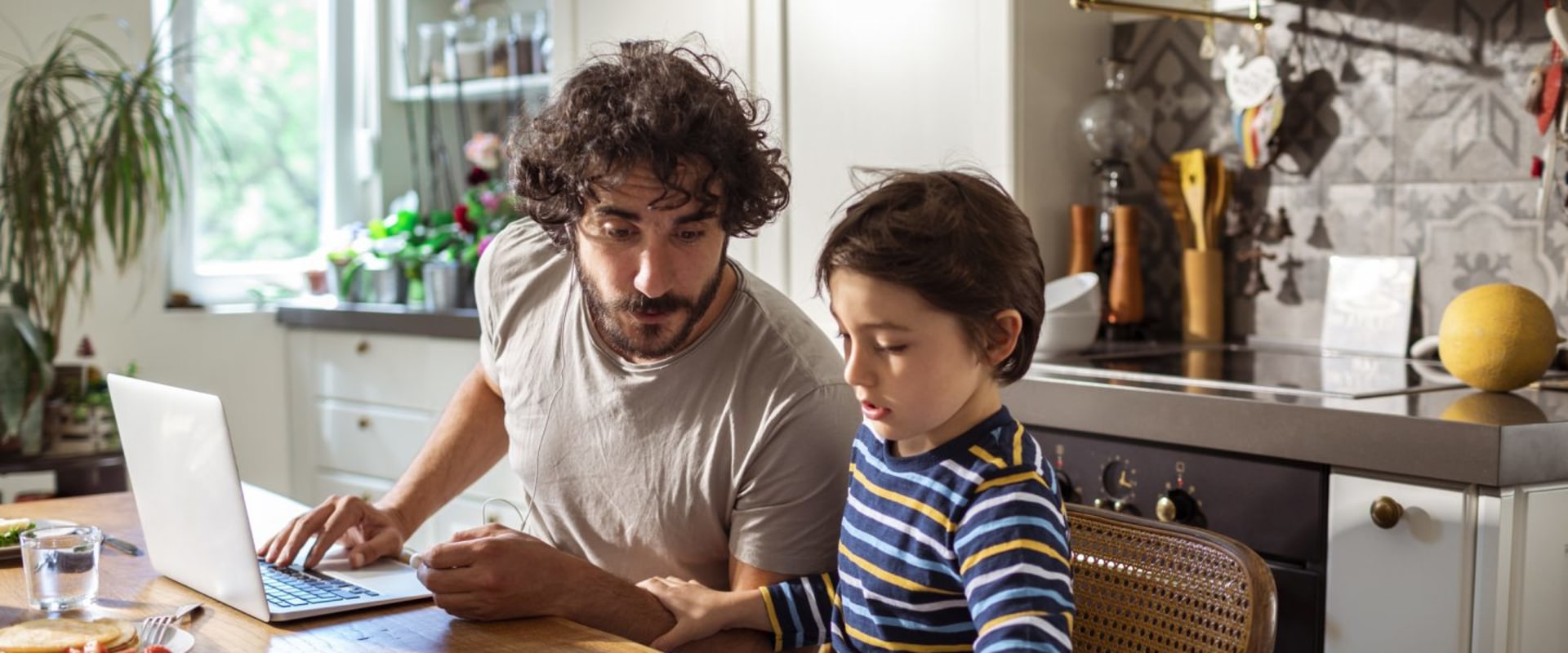 The Power of Group Tutoring for UK Families