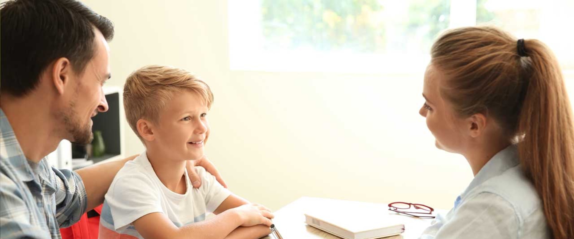 Building Positive Relationships: The Key to Effective Home Tutoring