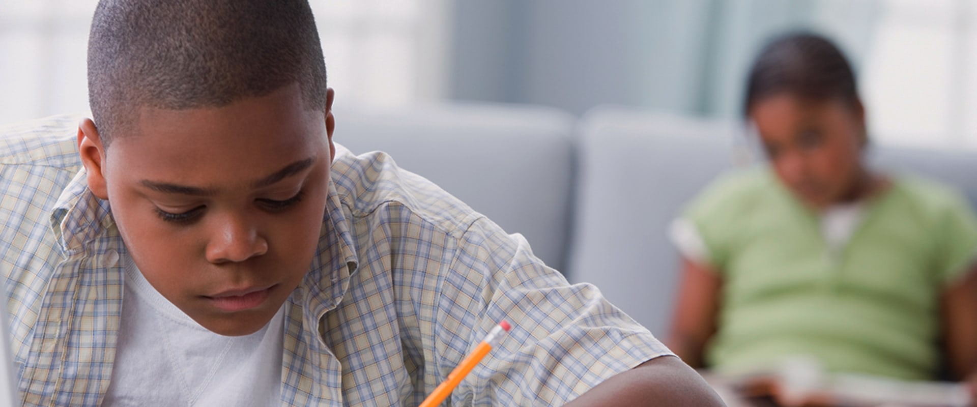 Breaking Down Large Tasks into Smaller Ones: A Guide for Effective Homework Help Strategies