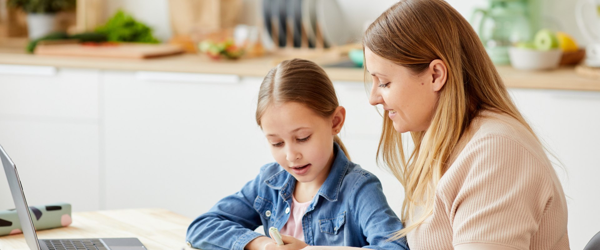 Homework Help Strategies for Online Tutoring: Providing Personalized and Effective Educational Support for UK Families