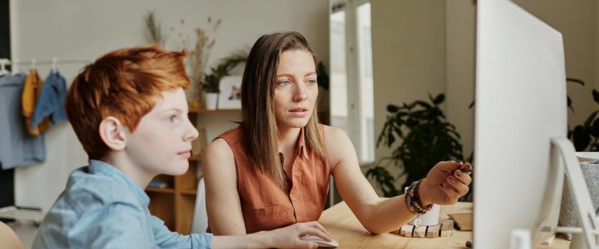 The Benefits of Home Tutoring for UK Families